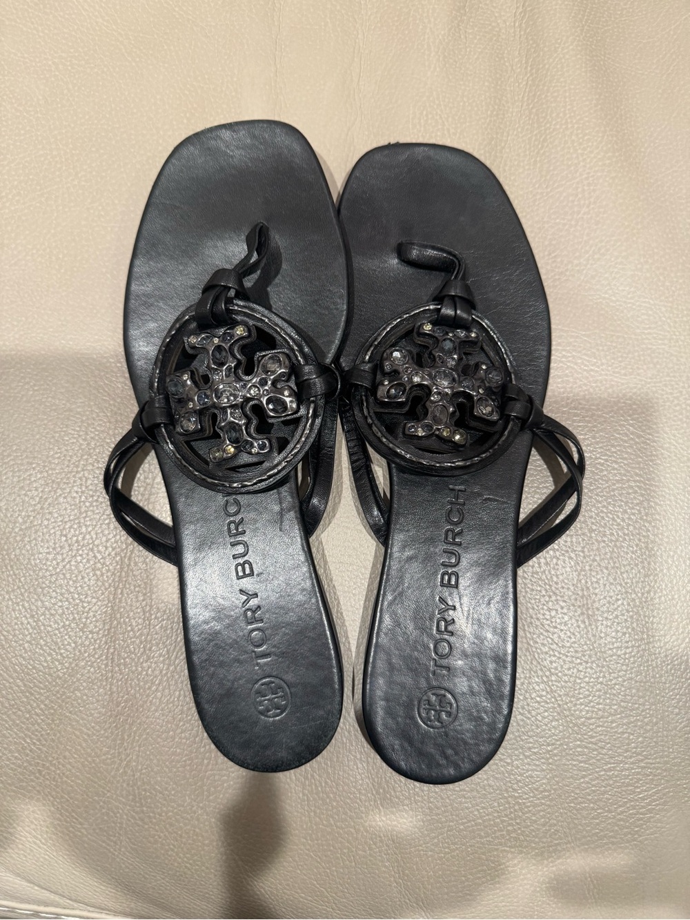 Tory Burch Black Leather Jeweled Miller Logo Toe-Loop Sandals - Picture 3 of 3